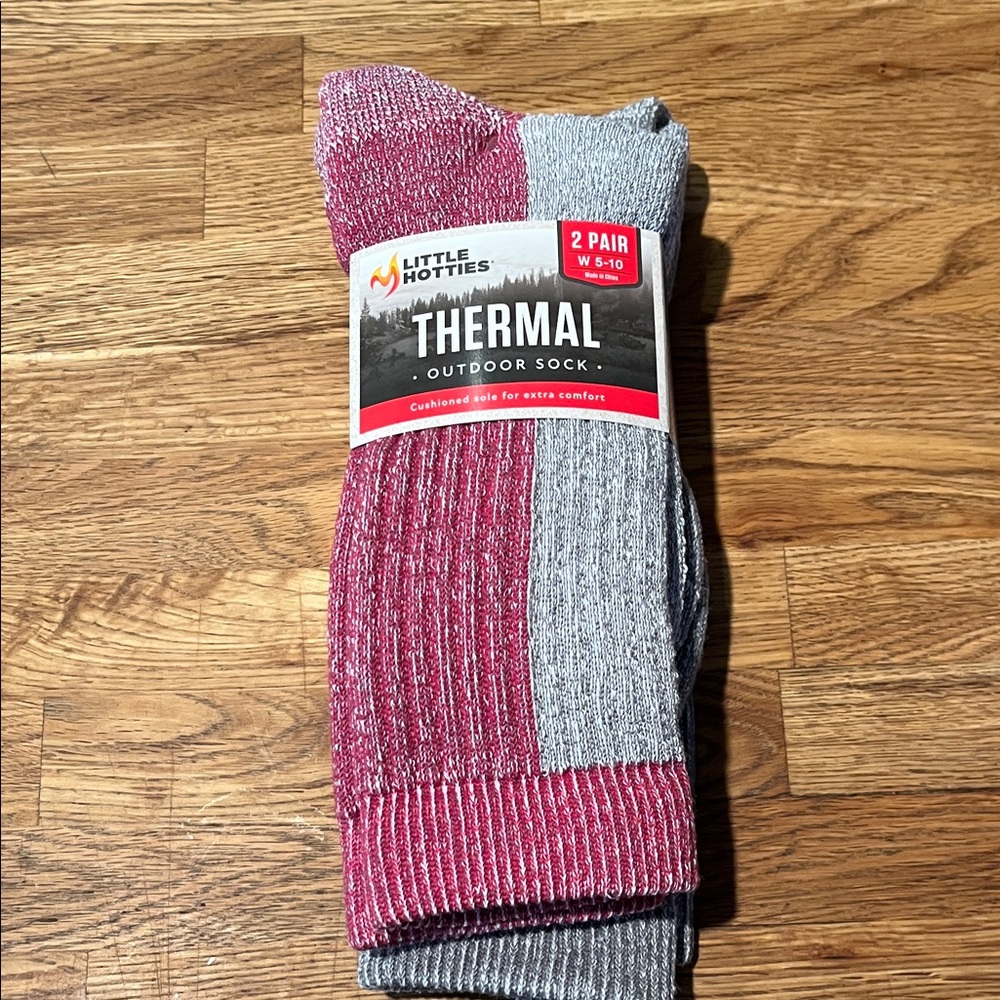 NWT Little Hotties 2 Pair Thermal Outdoor Socks